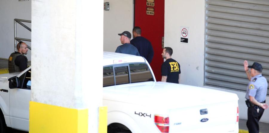 FBI arresta a policías implicados en casos de corrupción mientras laboraron en la División de Drogas de San Juan