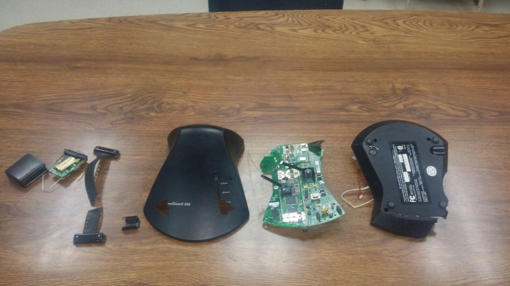 Policia municipal de Toa Alta arresta a una persona por romperse UN GRILLETE electronico