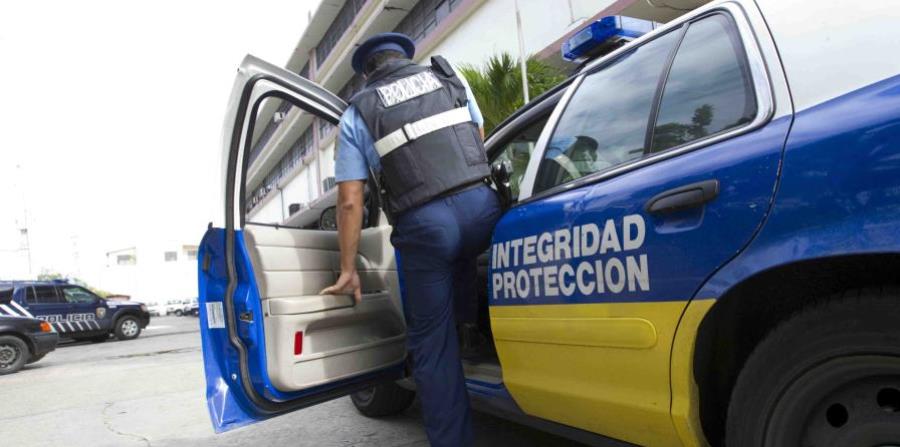 Reportan una muerte en el residencial Las Peñas en San Juan